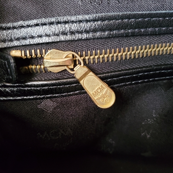 MCM Boston Bag - Picture 13 of 16